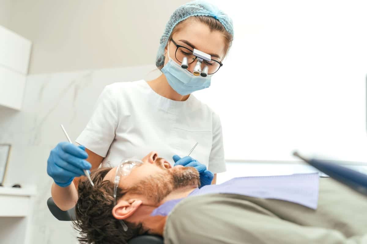 Teeth Cleaning in League City